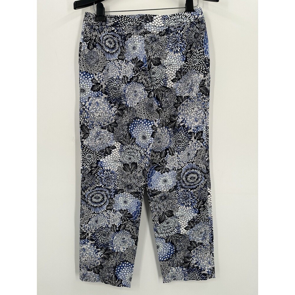 Talbots Stretch Floral Print Pants Women’s Size 12 Blue Black White Straight Leg - Picture 2 of 9